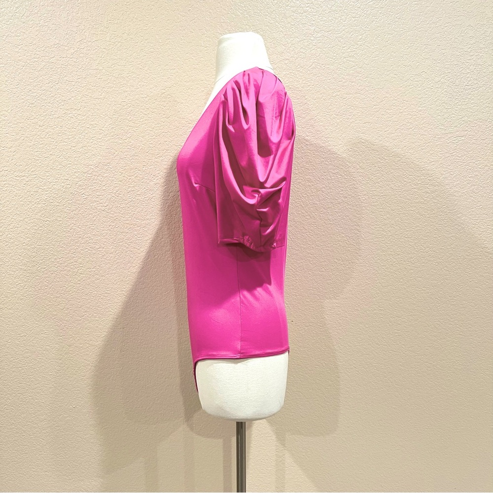 Live in the Moment Pink V Neck Puff Sleeve Bodysuit Size Large - Picture 10 of 14